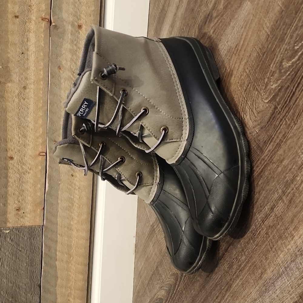 Sperry Boots